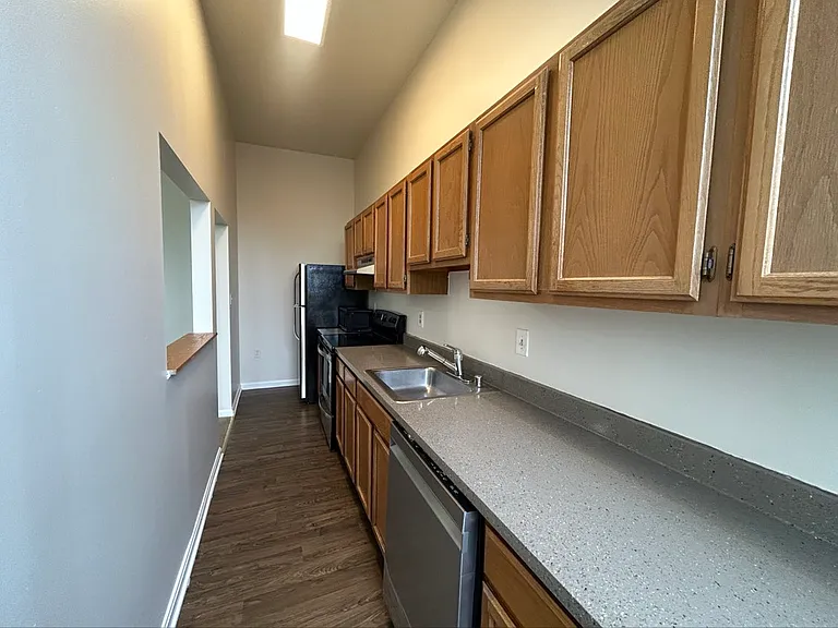Vernon Homes — Photo 30
