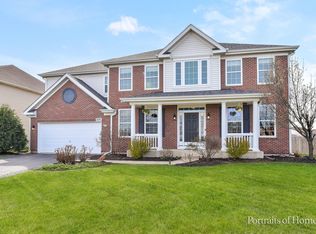 809 Preston Ln, Oswego, IL 60543