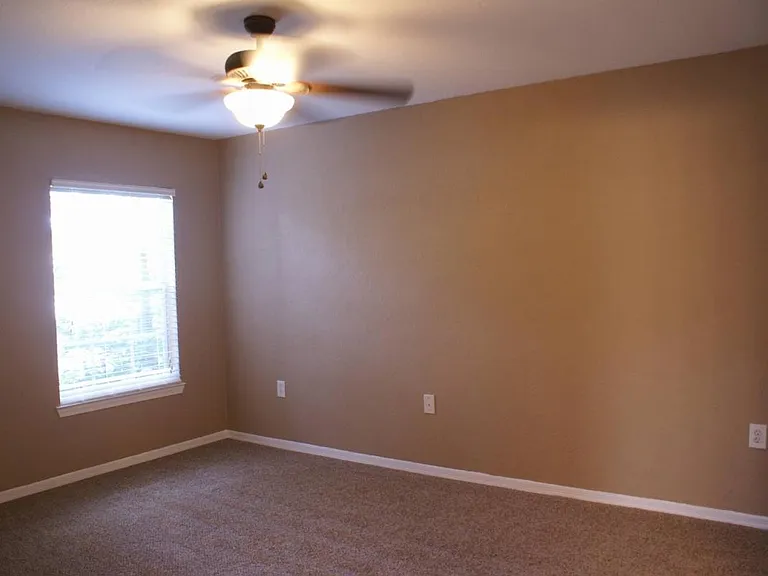 7405 Vista Way #104 — Photo 5