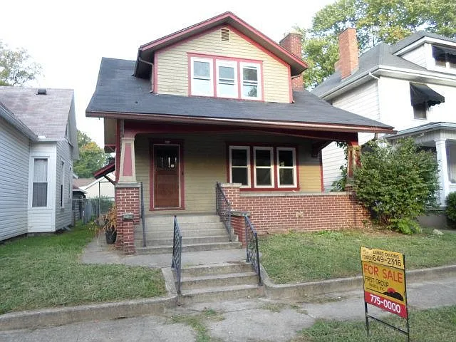 224 Vine St photo 1