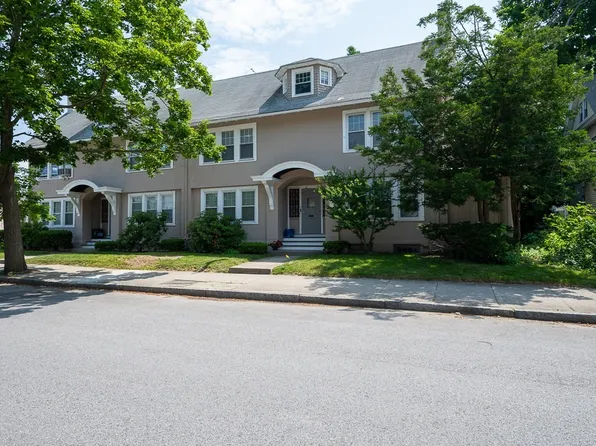 14-16 Dean St, Worcester, MA 01609