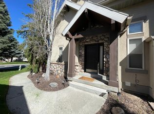 6971 S Canyon Pines Cir, Salt Lake City, UT 84121