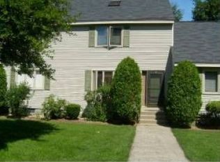 50 Eastmeadow Way, Manchester, NH 03109