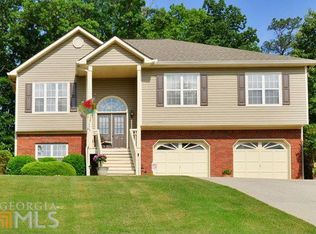 5944 Seven Oaks Dr, Powder Springs, GA