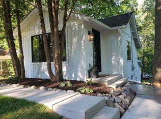 61 Oakwood St, Williams Bay, WI 53191