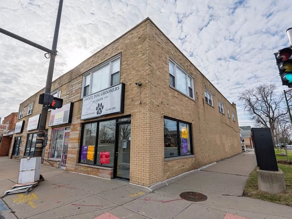 2625 W 79th St
