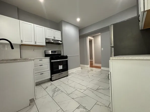 595 Dixwell Ave #2B, New Haven, CT 06511