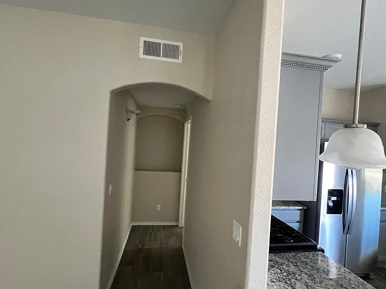 340 Isaias Ave — Photo 22