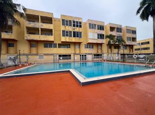 1555 W 44th Pl APT 103, Hialeah, FL 33012