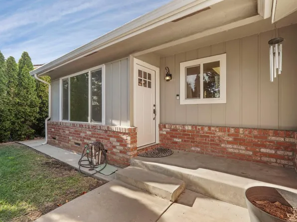 2223 W Elm St, Lodi, CA 95242