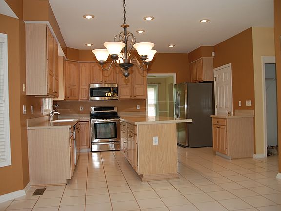 3rd image of 7674 Johntimm Ct