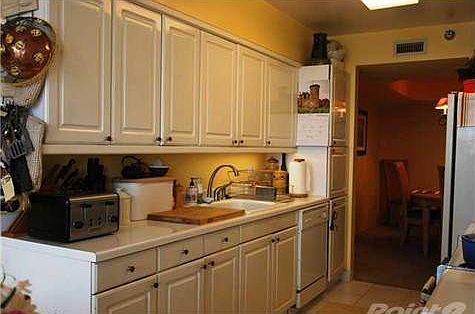4th image of 3640 Yacht Club Dr APT 1401