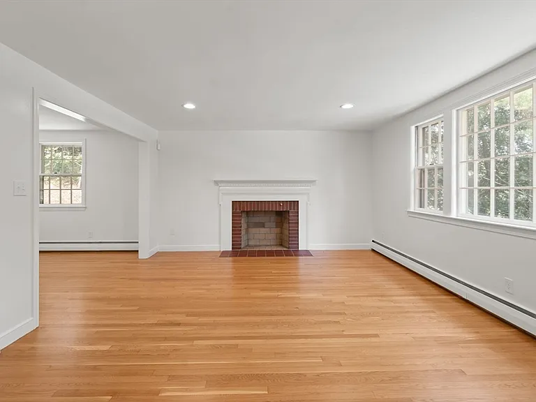 13 Valley Rd — Photo 12