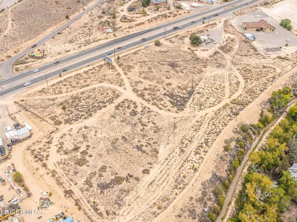 8001 E Main St, Flora Vista, NM 87415