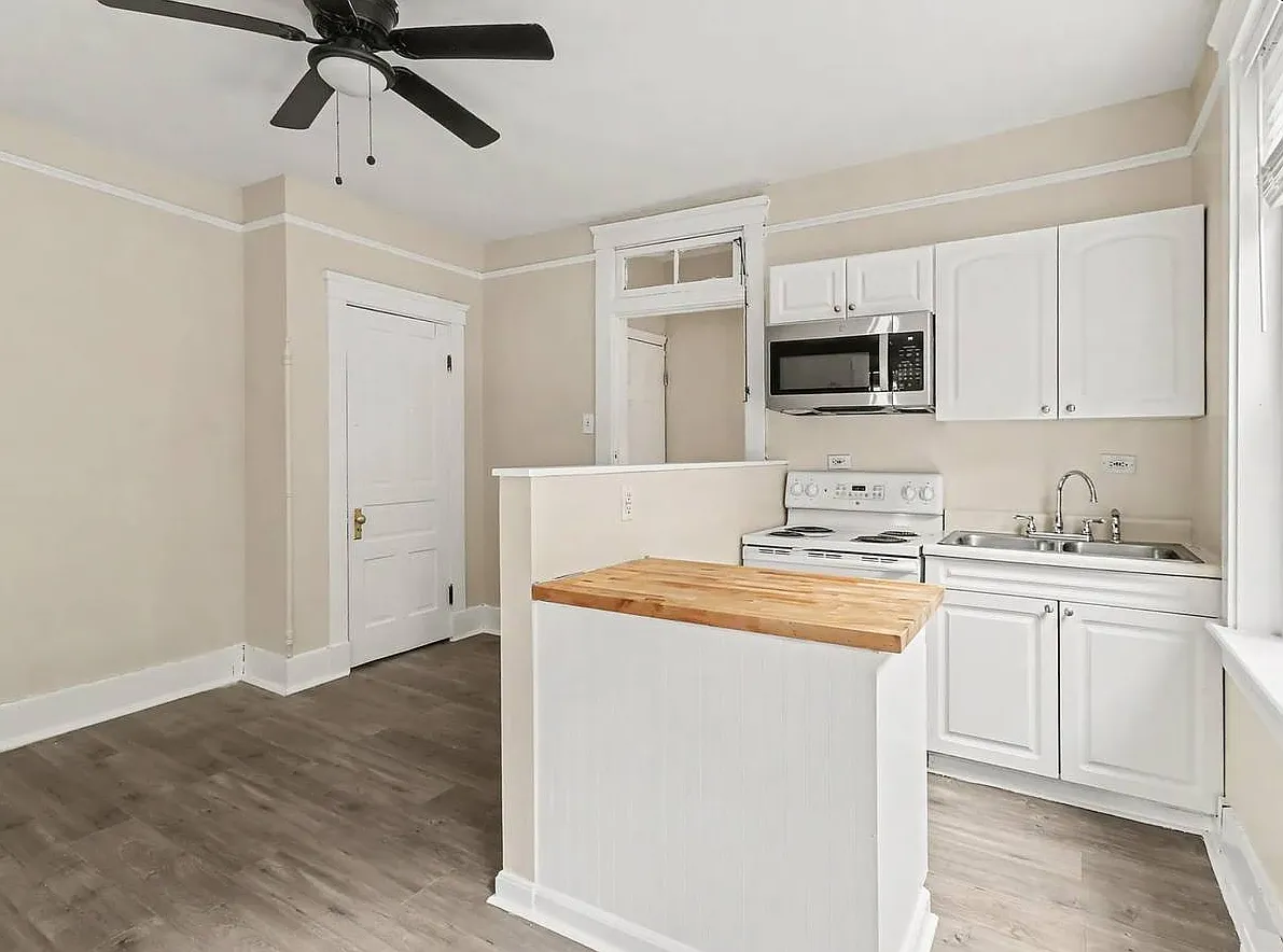 1 bed, 700 sqft, $1,100 — Photo 4