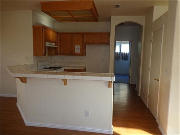 5th image of 8274 Fanning Way