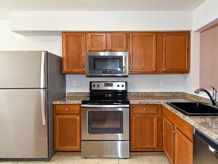 25 Pickering Ct #2 — Photo 13