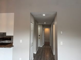 4526 S Henderson St #301, Seattle, WA 98118