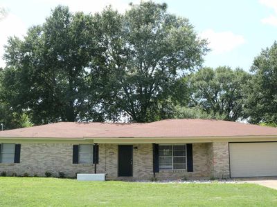 214 McKinley Ln, Longview, TX, 75604
