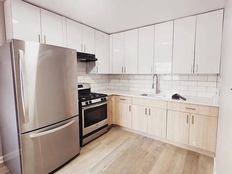 164 Stegman St #1B — Photo 2