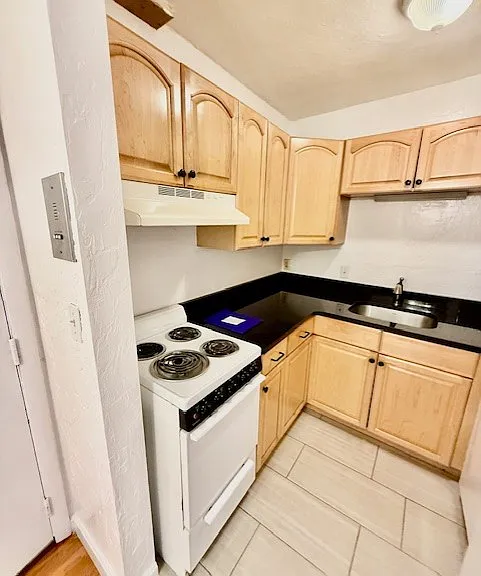 153 Salem St #5 — Photo 9