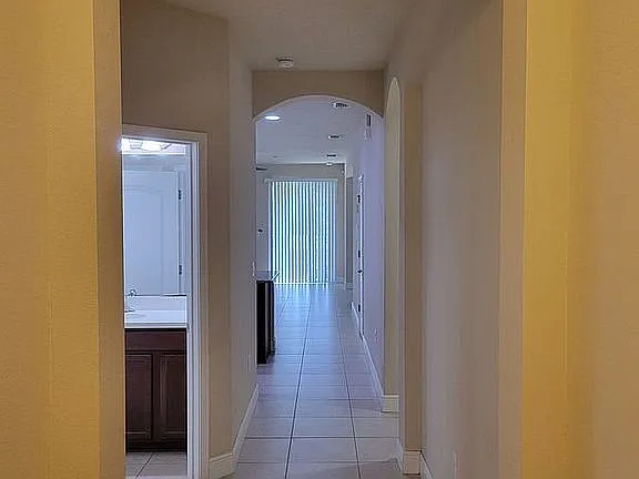 11517 Quiet Forest Dr — Photo 10