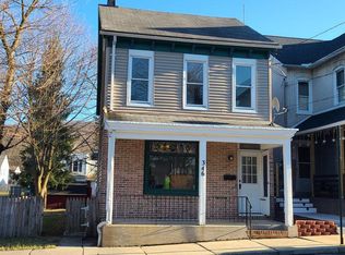 346 Broad St, Emmaus, PA 18049