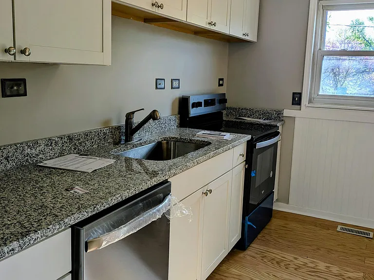 6454 Butler Warren Rd — Photo 7
