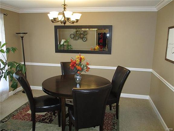 5th image of 1122 Piper Ln