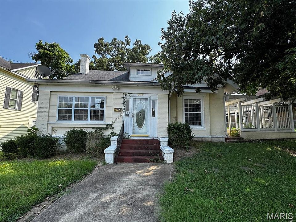 1st image of 842 Vine St