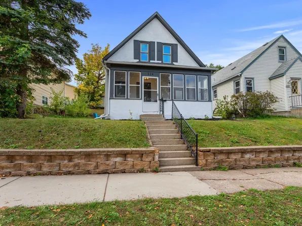 324 2nd Ave S, South Saint Paul, MN 55075
