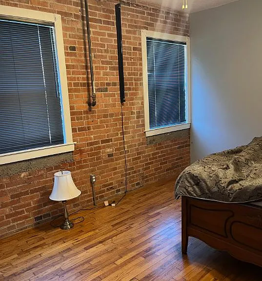 145 W Pine St #L — Photo 8