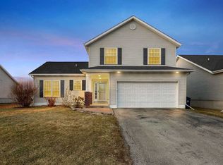 2812 29th Ave SW, Cedar Rapids, IA 52404