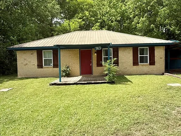 743 N Moody St, Oakwood, TX 75855