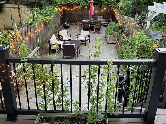 3rd image of 76 Clermont Ave #1