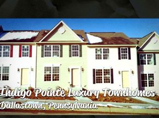 217 Country Ridge Dr, Red Lion, PA 17356