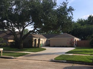 15018 Seahorse Dr, Houston, TX 77062