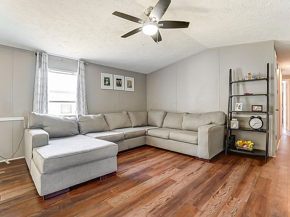 5th image of 2428 Bohnburg Ave