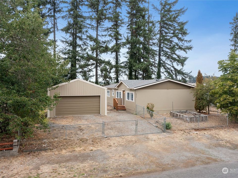 1st image of 6317 197th Street E