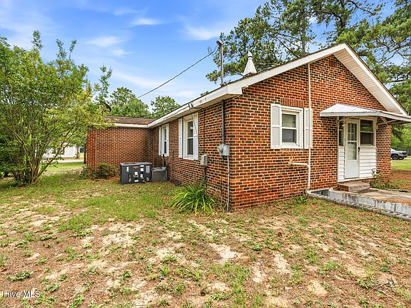 4th image of 906 Rice Street