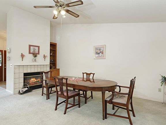 3rd image of 12672 Princeton Dr
