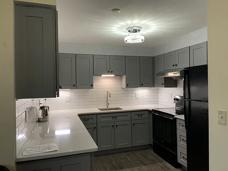 30 Chelsea St #508 — Photo 5