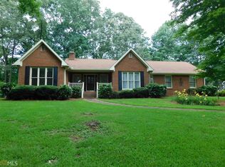287 McCartan Trl, Clarkesville, GA 30523