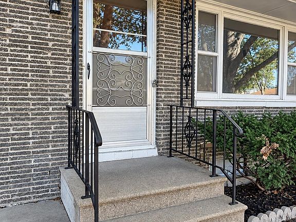 5th image of 924 N 55th St