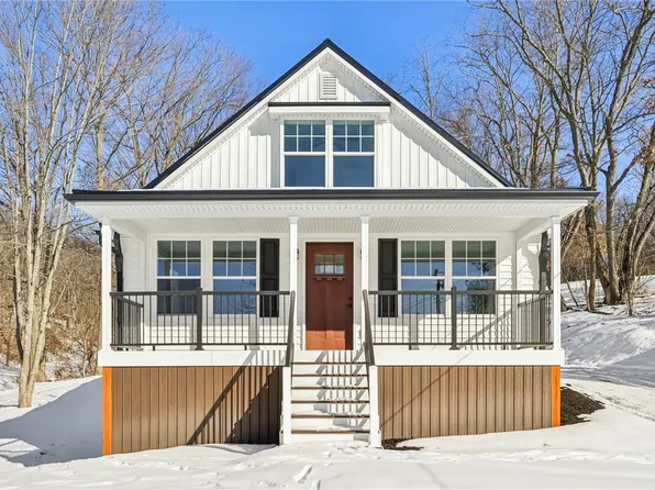 25 Burger Rd, Cheswick, PA 15024