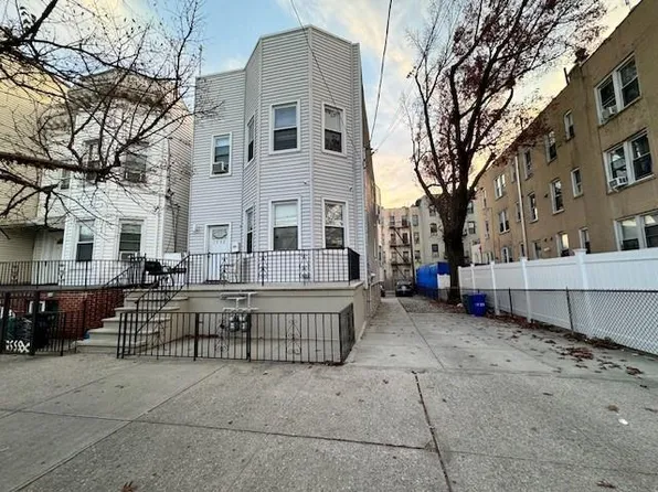 1723 Zerega Avenue, Bronx, NY 10462