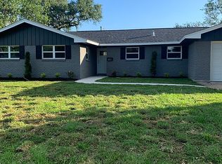 1205 Carey Dr, Sweeny, TX 77480