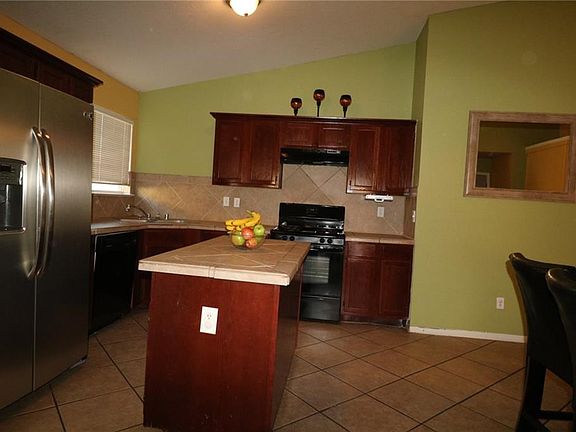 2nd image of 12420 Sombra Fuerte Dr