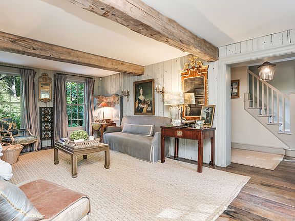 166 Old Church Rd Greenwich CT-print-016-012-017-4200x2800-300dpi.jpg