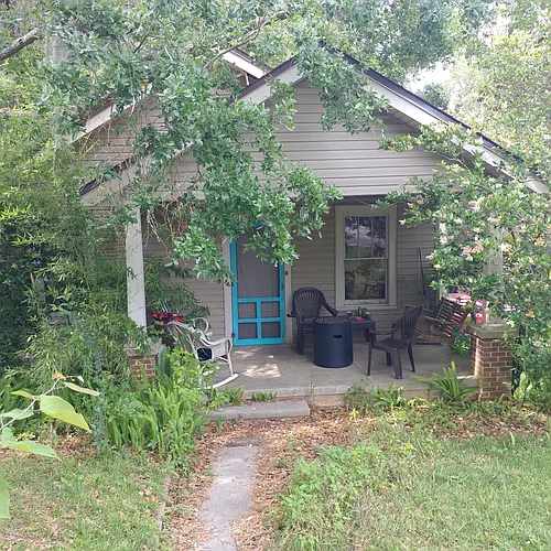 114 W 8th Ave Photo 1
